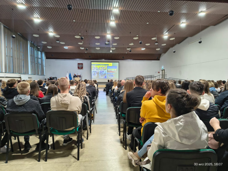 Pierwszaki ANS w Koninie rozpoczęły przygodę akademicką