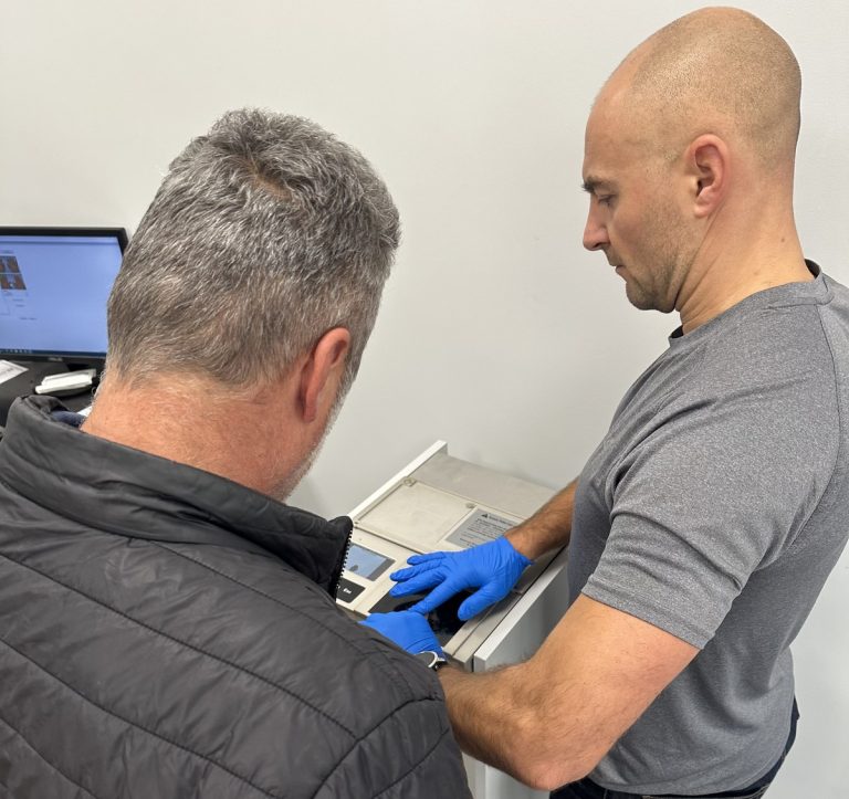 Dwóch nietrzeźwych kierowców ciężarówek zatrzymanych na autostradzie A2