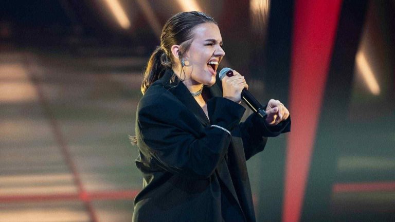 Absolwentka III LO w Koninie zachwyciła w „The Voice of Poland”!