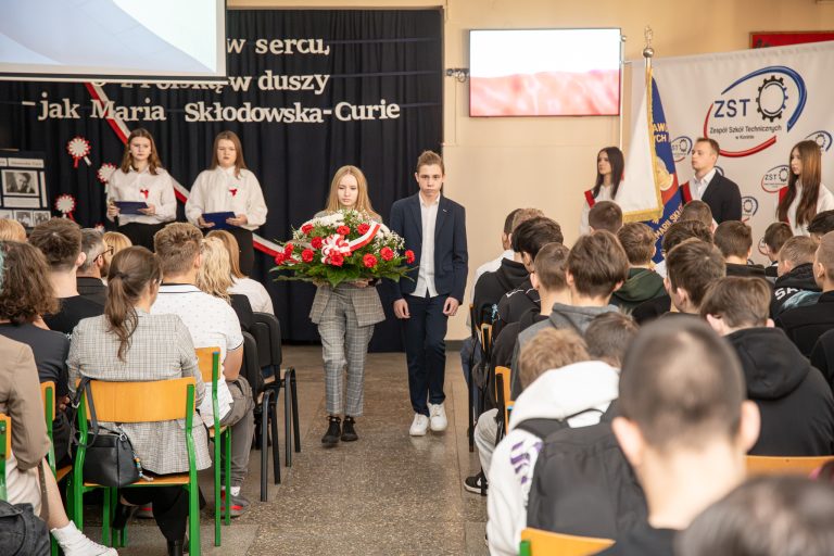 Zespół Szkół Technicznych w Koninie uczcił Patronkę i Święto Niepodległości
