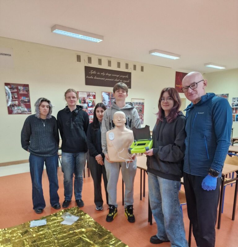 ZSEU w Żychlinie wzmacnia edukację w zakresie pierwszej pomocy