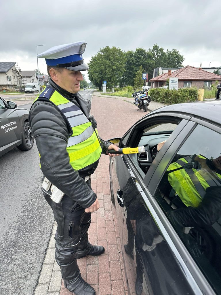 Policjanci z Konina sprawdzali trzeźwość kierowców po długim weekendzie