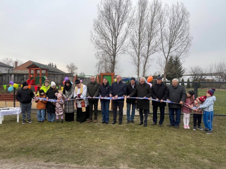 Nowa droga i plac zabaw w Czyżewie