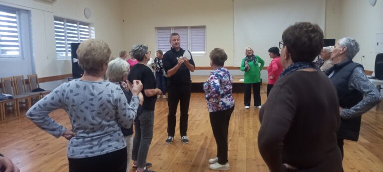 Zajęcia taneczne dla seniorów w ramach projektu Kulturę tworzymy