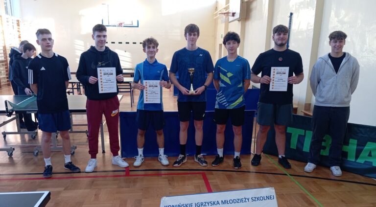 Turniej tenisa stołowego chłopców w Koninie