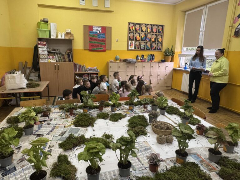 Spotkania edukacyjne o ochronie środowiska i transporcie niskoemisyjnym w gminie Sompolno