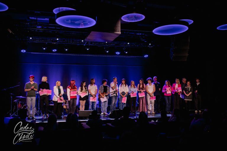 Koncert artystyczno-edukacyjny w Koninie: „Nie bójmy się o nich mówić”