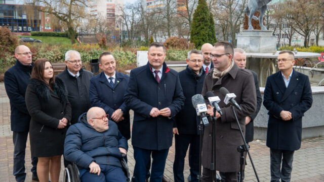 Konferencja Prasowa PSL – pod fontanną 12.12.2025_5
