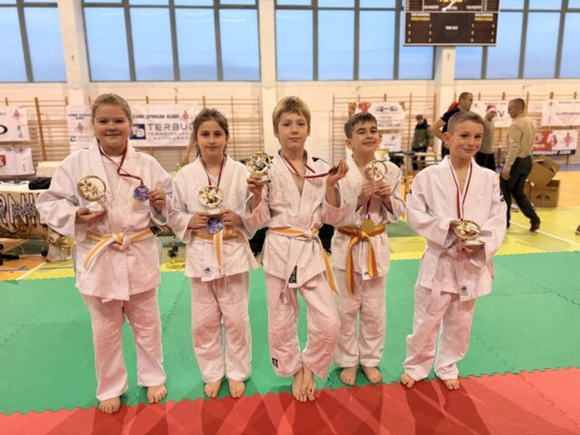 Mikołajkowy Turniej Judo w Płocku15-12-2025 at 09.41.00 9