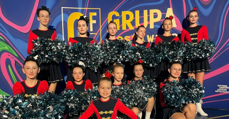 Mażoretki Szafir Golina