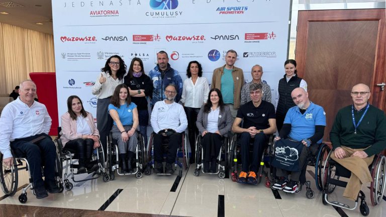Fundacja PODAJ DALEJ wśród najlepszych promotorów lotnictwa w Polsce. Cumulusy doceniły odwagę i marzenia!