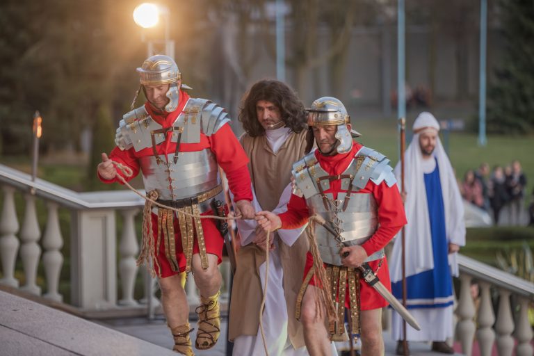 Misterium Męki Pańskiej w Licheniu. Rozpoczęły się przygotowania do wielkopostnego wydarzenia