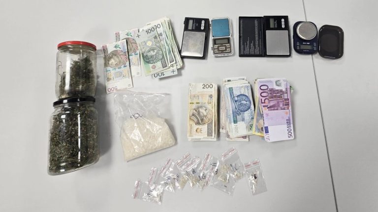 Trzymiesięczny areszt dla podejrzanych o posiadanie znacznych ilości narkotyków w Turku