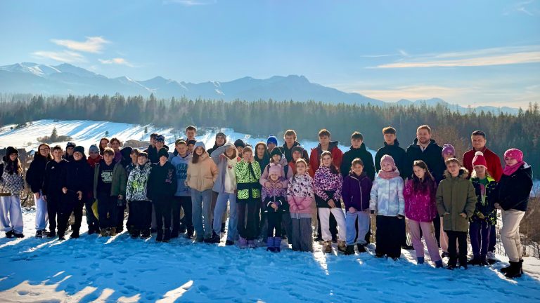 Obóz judo Tuliszków. Tydzień sportu, zimowych atrakcji i integracji młodych zawodników