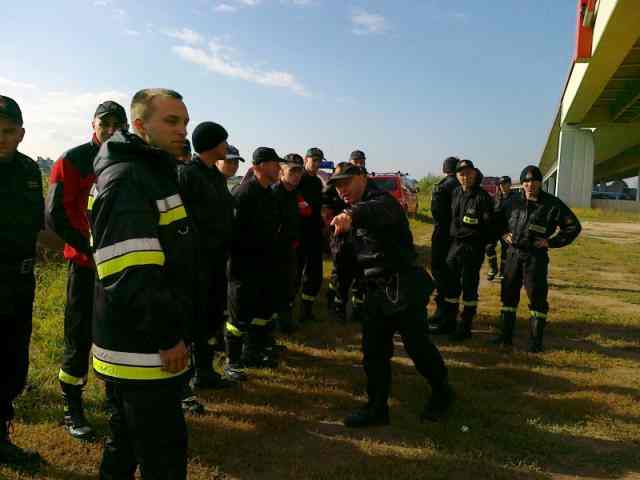 Płetwonurkowie z Wielkopolski ćwiczą na Warcie