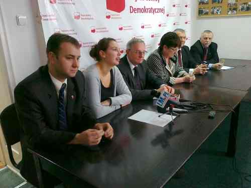 Już nie z dala od polityki