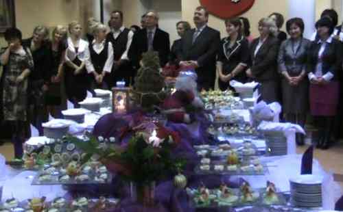 Łączenie przez dzielenie.