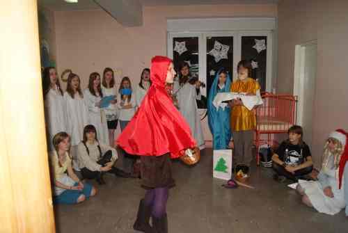 Z kolędą niosą radość