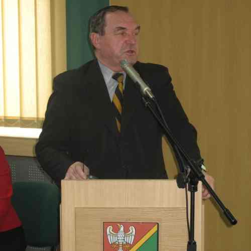 Nadają na innych częstotliwościach?