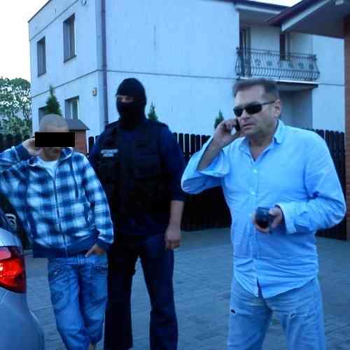 Działał na zlecenie?