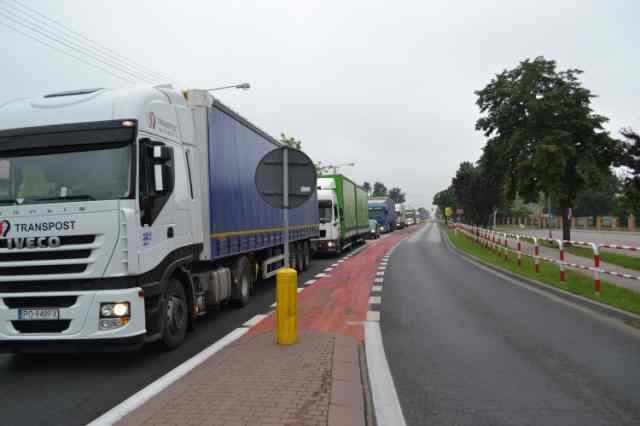 Będą protestować przeciw TIR-om
