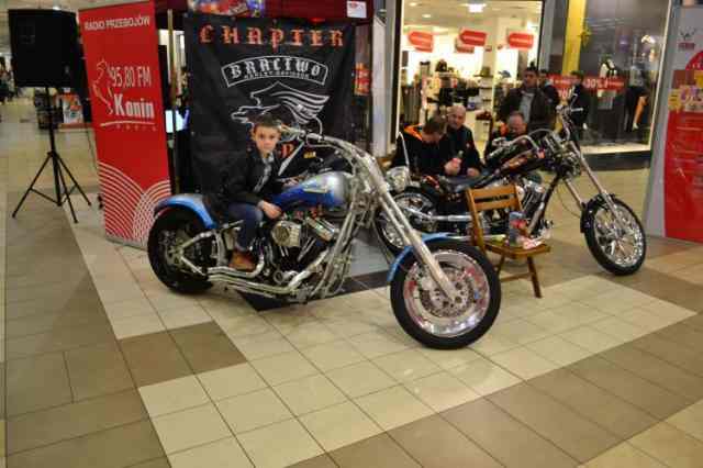 Na Harley-u na Orkiestrę