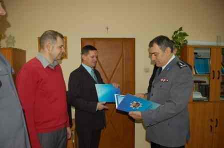 Na emeryturę po latach służby