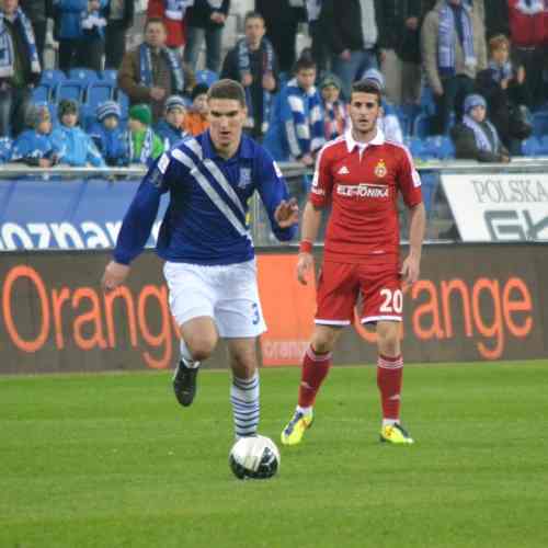 Lech strzelał w poprzeczki, Wiślacy do siatki