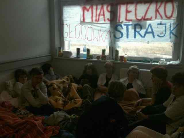 Dyrektor szuka pieniedzy w NFZ