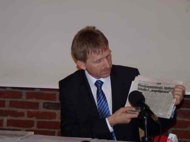 Karski: nie współpracowałem ze służbami bezpieczeństwa