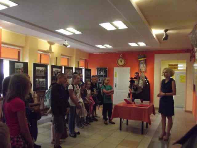 Trzy miesiące ze sztuką