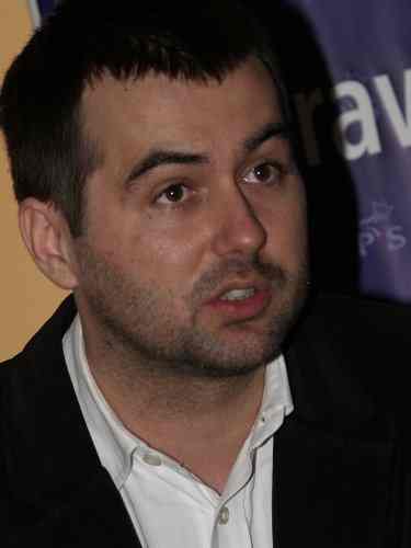 Marszałek daje po znajomości?