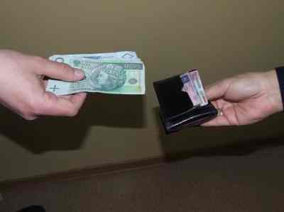 Zamiast zarobić – zapłaci