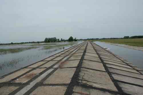 Woda utrzymuje się na tym samym poziomie
