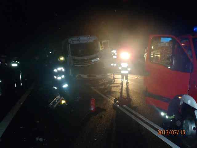 Zderzenie autocystern, ruch wahadłowy w Dąbrowicach