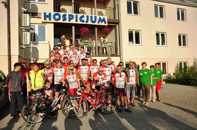 Rowerem przez Polskę dla hospicjów
