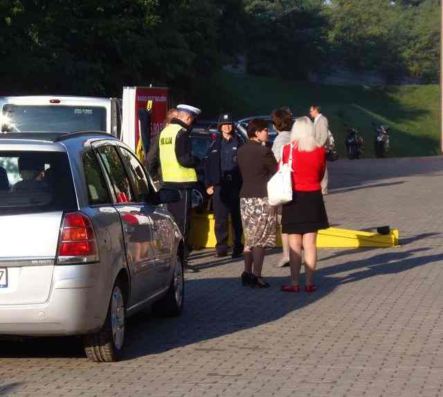 Czemu jeździmy bez pasów?