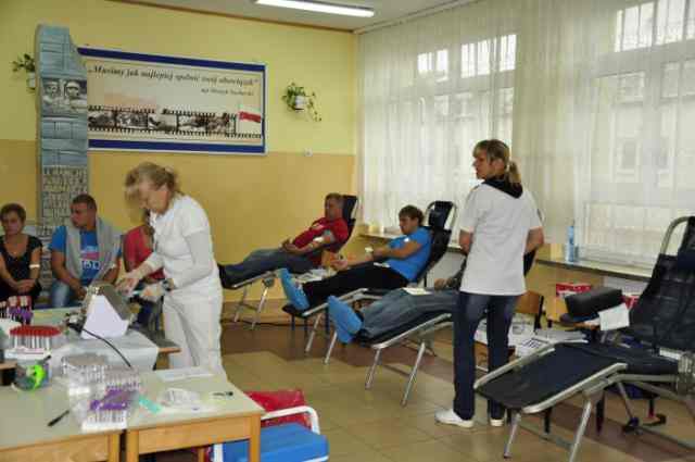 Coraz więcej młodych krwiodawców