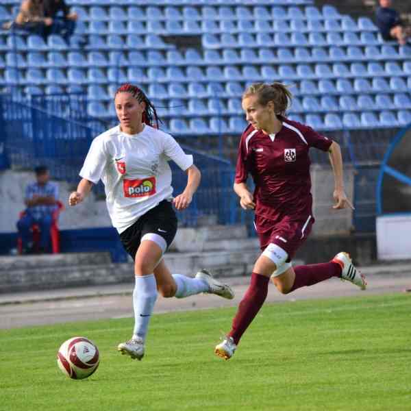 Kluby ważniejsze od piłkarskiej centrali?