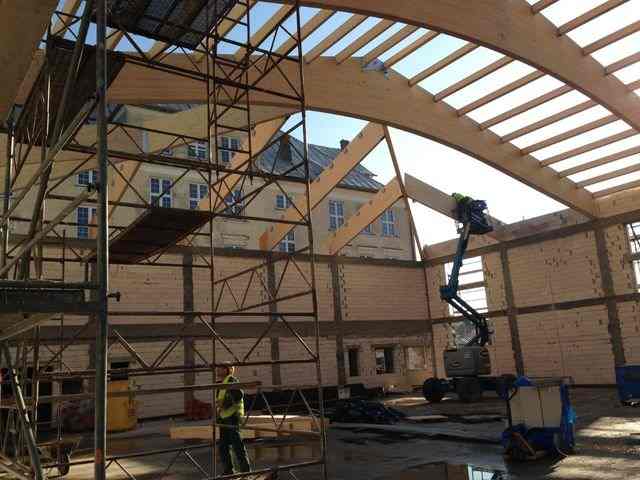 Pijany ukradł radiowóz. Turek inwestuje w drogi.