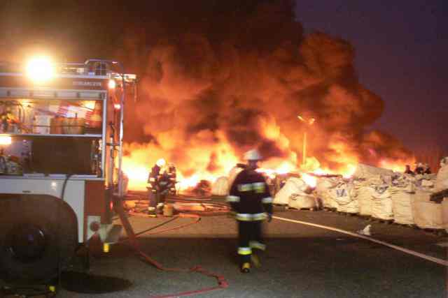 Sycewo – pożar składowiska plastiku