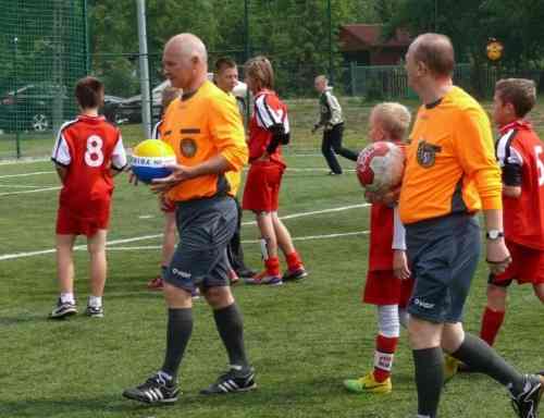 Turnieje, obozy i edukacja