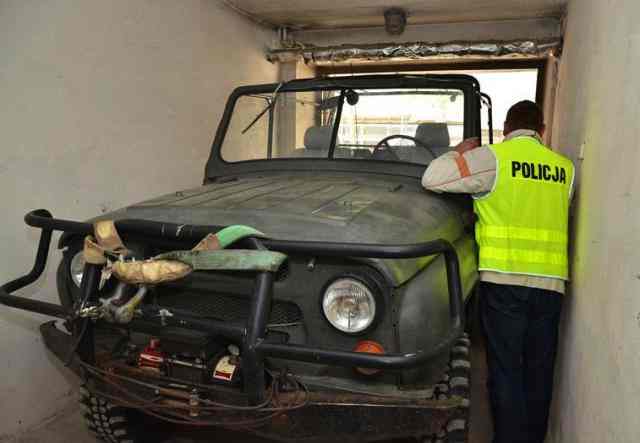 Policjanci odzyskali skradzionego Uaza