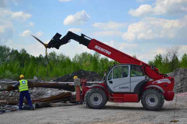 Kto podrzucił ziemię?
