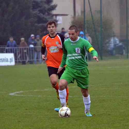 Trzy punkty po zaciętym boju