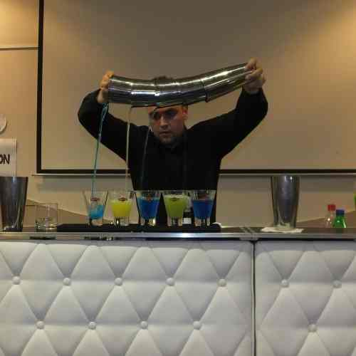 Barman w 'Budowlance’