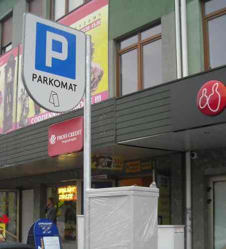 Parkomaty niemile widziane