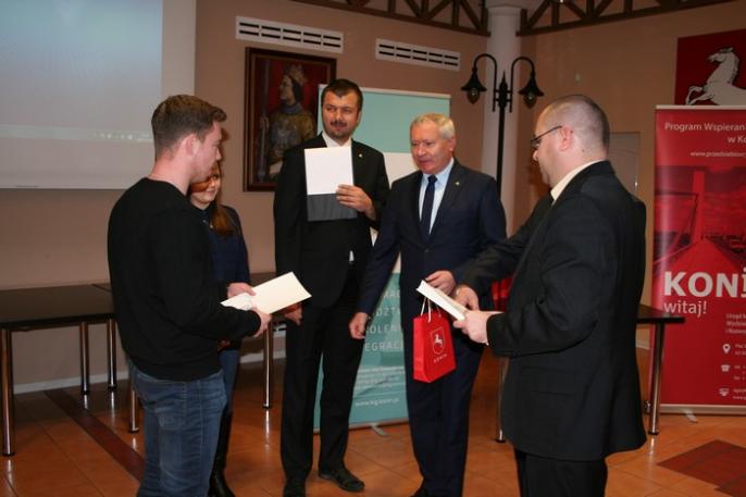 Młodzi, otwarci, przedsiębiorczy