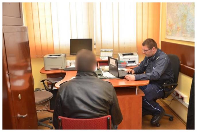 Sompolno – policjanci zatrzymali troje sprawców kradzieży