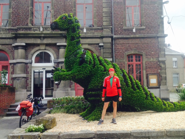 Cyklista z Malanowa dotarł na czas do Paryża